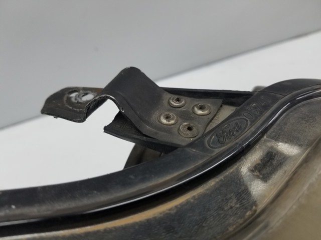 8M5113W029AD Ford