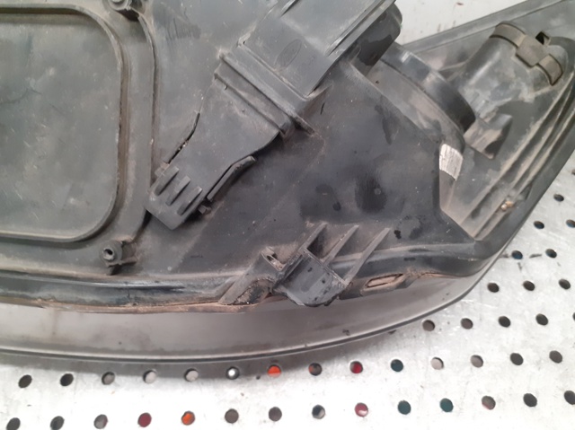 8M5113W029AD Ford