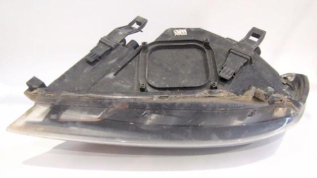 8M5113W029CE FORD Faro derecho  en stock Gandía