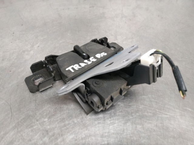 8M51R442A66AB FORD Cerradura de maletero comprar Madrid