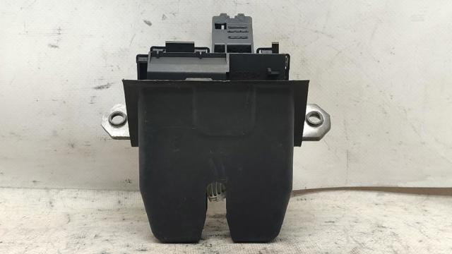 8M51R442A66CA FORD Cerradura de maletero  en stock Huelva