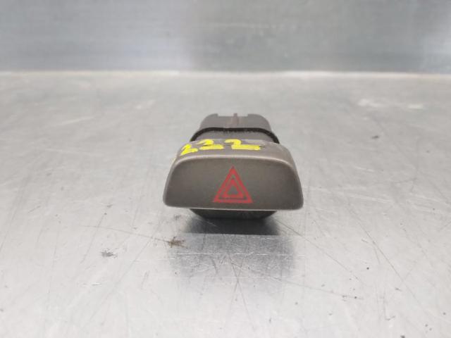 Comprar Botón de emergencia Ford Focus II DA, HCP, DP a bajo precio