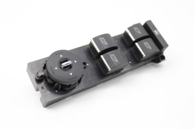 8M5T14A132AC FORD Interruptor de elevalunas delantera izquierda  en stock Gandía