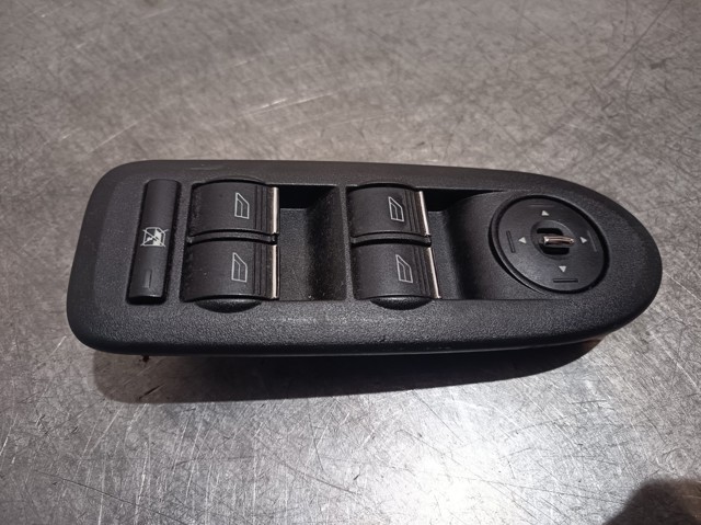 8M5T14A132AC Ford