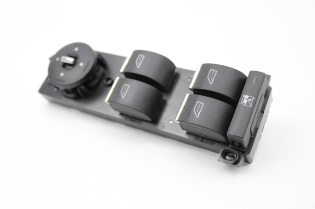8M5T14A132AC FORD Interruptor de elevalunas delantera izquierda comprar Bilbao