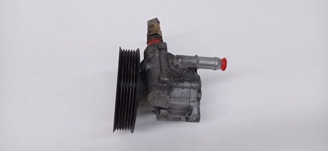 VAG 8N0145154A Bomba de dirección  en stock Terrassa