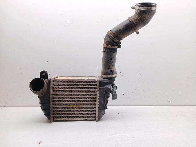 Radiador de aire de admisión 8N0145803C VAG