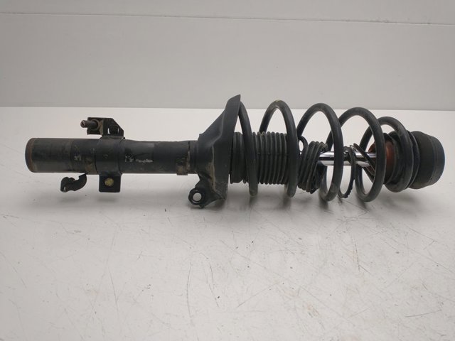 8N0413031M VAG Amortiguador delantero  disponible Ourense