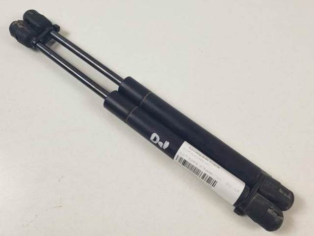 VAG 8N0823359 Amortiguador de capó comprar Tarragona