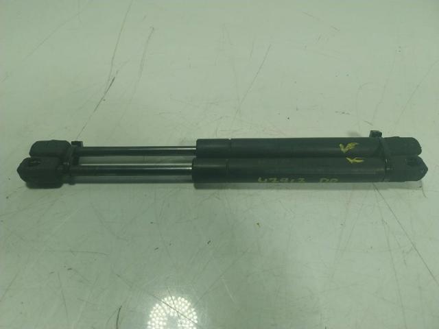 8N0823359 VAG Amortiguador de capó  en stock Córdoba