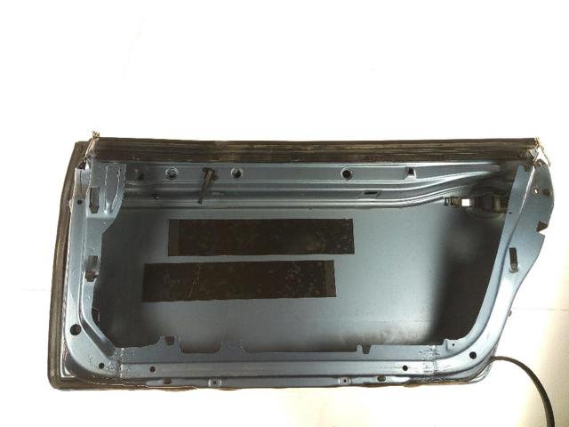 8N0831052C VAG Puerta delantera derecha  comprar en Lleida