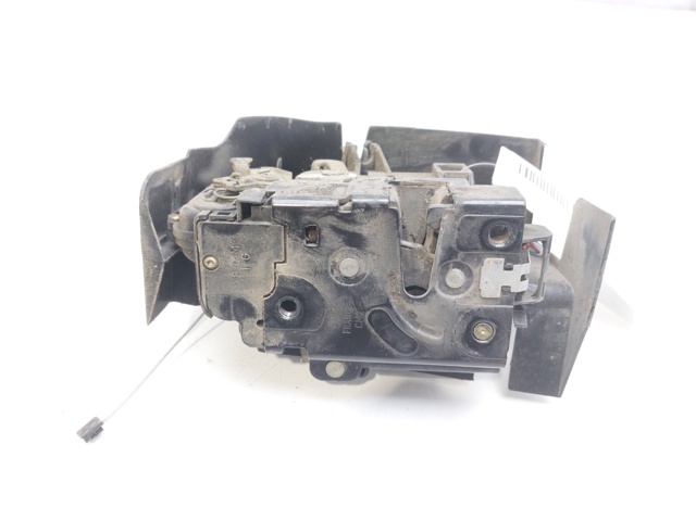 8N1837015B VAG/Audi