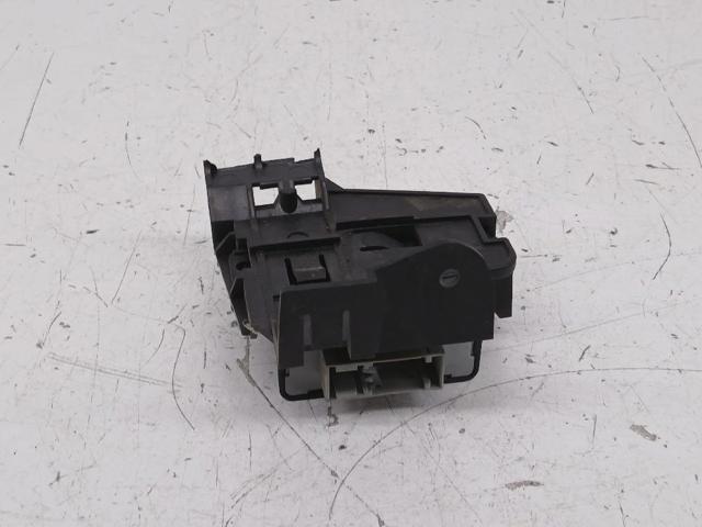 8P0907357F VAG