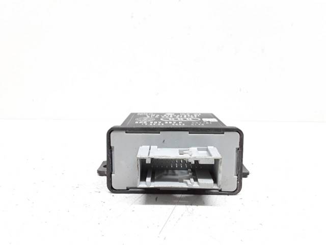 8P0907357F Módulo de control de iluminación adaptativa (ECU)  comprar en Pontevedra