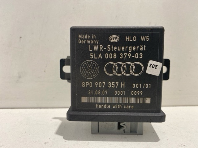 8P0907357H Módulo de control de iluminación adaptativa (ECU)  disponible Burgos