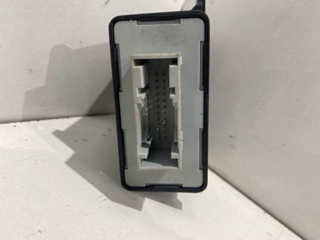 8P0907357H VAG Módulo de control de iluminación adaptativa (ECU)  disponible Alicante