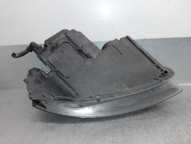 8P0941003A Faro izquierdo comprar Sevilla