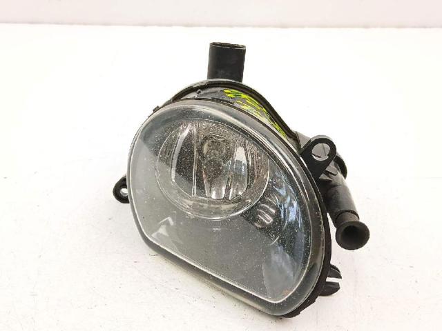VAG 8P0941699A Luz antiniebla izquierdo  en stock Terrassa