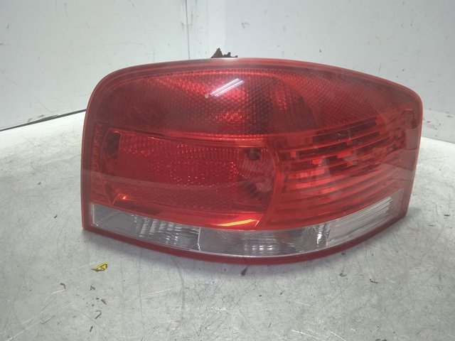 8P0945095 VAG Piloto trasero exterior izquierdo  en stock Huelva