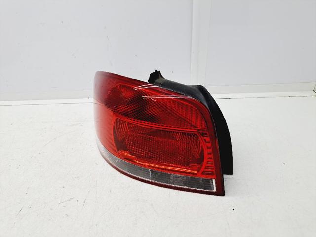 8P0945095 Piloto trasero exterior izquierdo  comprar en Pontevedra