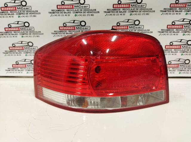 8P0945257 Piloto trasero exterior derecho comprar Sevilla