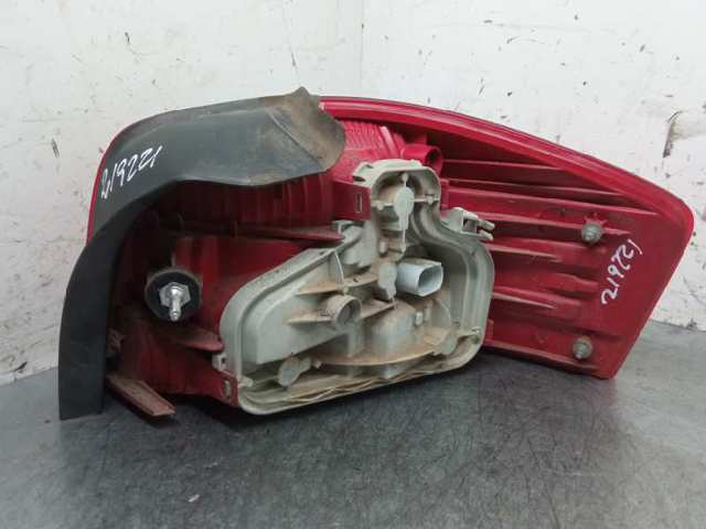 VAG 8P0945257 Piloto trasero exterior derecho  comprar en Ponferrada