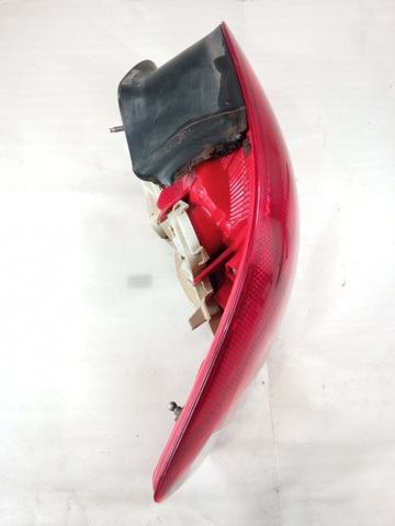 8P0945257 Piloto trasero exterior derecho  en stock Granada