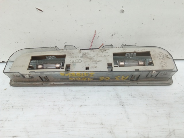 8P0947111 VAG Luz interior trasera  disponible Vigo