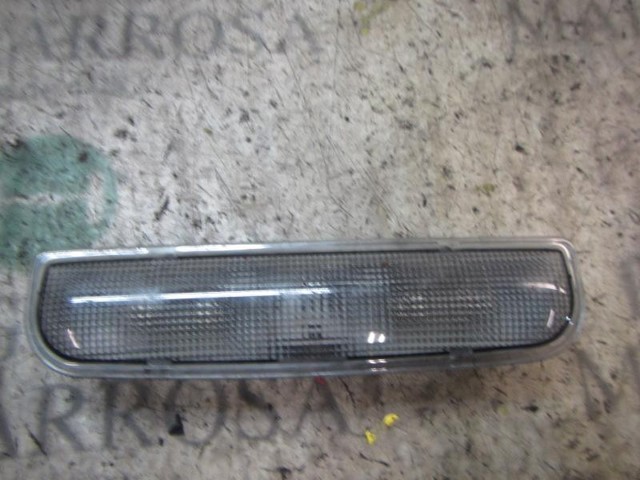 8P0947111 Luz interior trasera  comprar en Reus