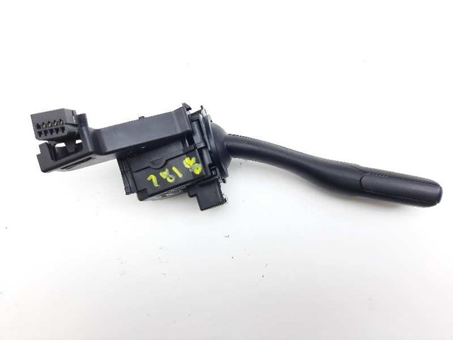 8P0953513A VAG  en stock Gandía