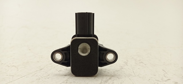 8P0955557 Sensor de airbag delantero  en stock Granada