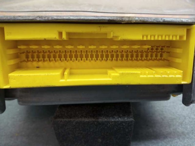 8P0959655D Módulo de control de airbag  comprar en Reus