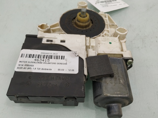 8P0959802A VAG Motor del elevalunas de la puerta delantera derecha  en stock Gandía