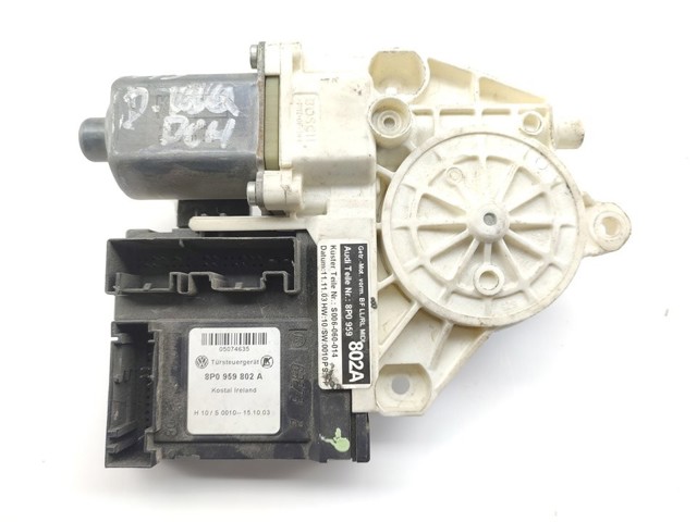 VAG 8P0959802A Motor del elevalunas de la puerta delantera derecha  comprar en Albacete