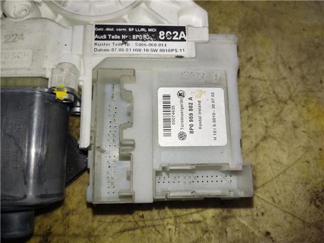 VAG 8P0959802A Motor del elevalunas de la puerta delantera derecha  comprar en Albacete