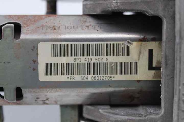 8P1419502J Columna dirección  en stock Granada