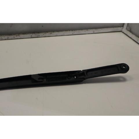 VAG 8P1955408A Brazo del limpiaparabrisas  en stock Terrassa