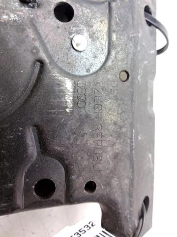 8P3827505 Cerradura de tapa de maletero  disponible Málaga