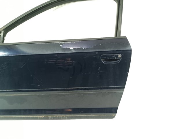 VAG 8P3831051D Puerta delantera izquierda  en stock Valencia