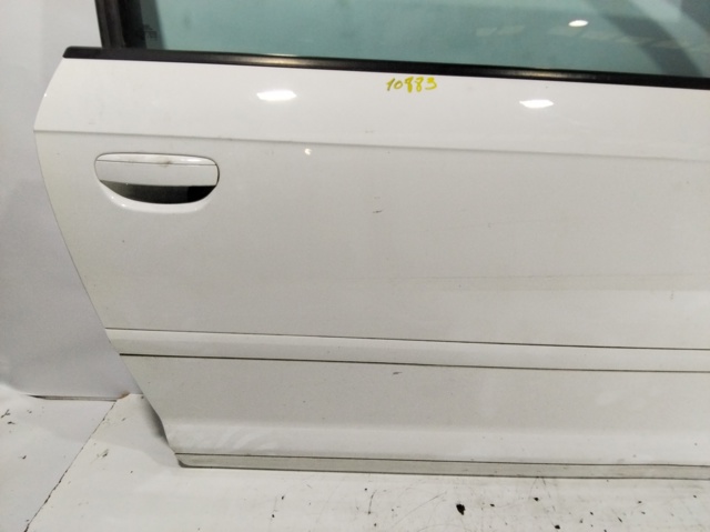 8P3831052D VAG Puerta delantera derecha comprar Alcalá
