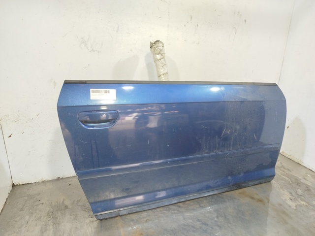 8P3831052D VAG Puerta delantera derecha comprar Bilbao