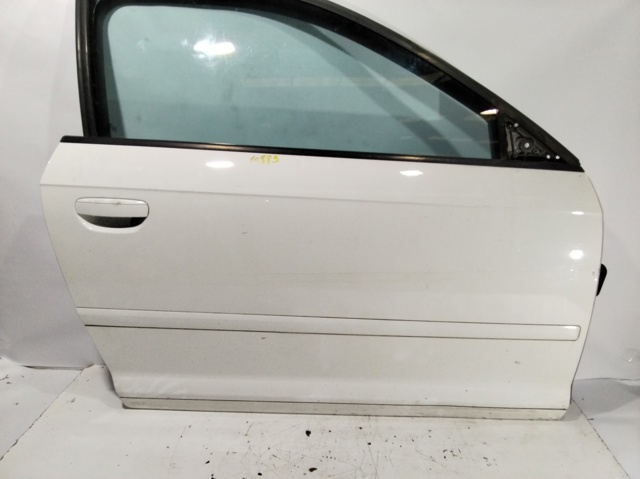 8P3831052D VAG Puerta delantera derecha comprar Alcalá