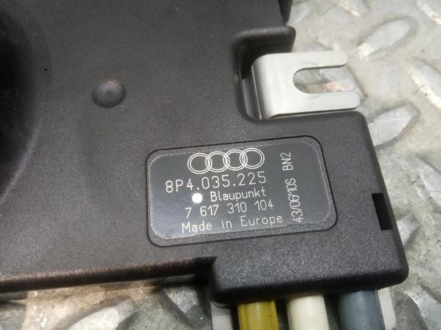 8P4035225 Amplificador de señal de antena  comprar en Zaragoza