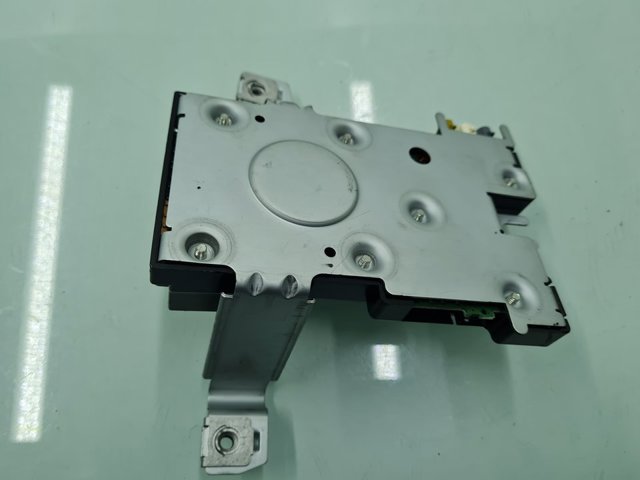 VAG 8P4035225 Amplificador de señal de antena  comprar en Ponferrada