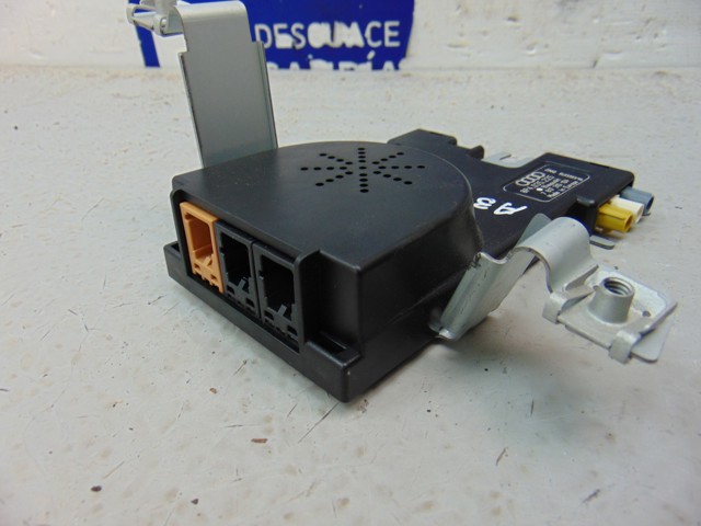 VAG 8P4035225 Amplificador de señal de antena comprar Tarragona