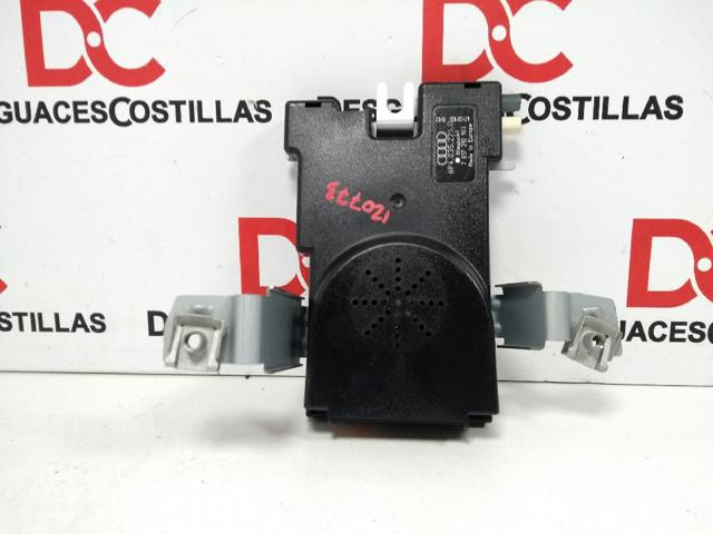 VAG 8P4035225D Amplificador de señal de antena  comprar en Albacete