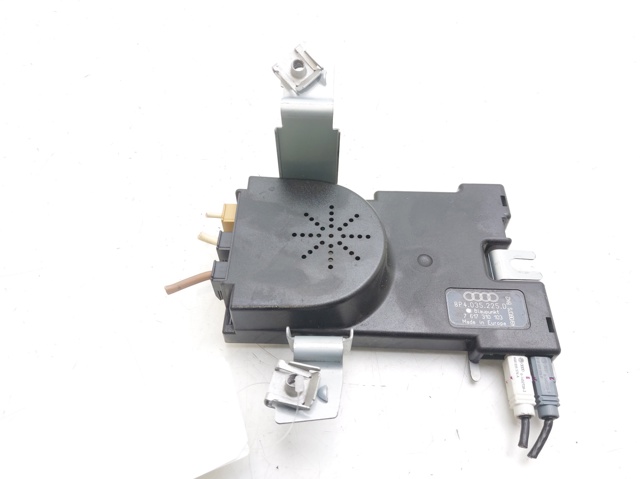 8P4035225D Amplificador de señal de antena  comprar en Zaragoza
