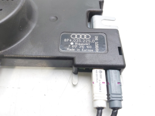 8P4035225D VAG Amplificador de señal de antena  comprar en Oviedo