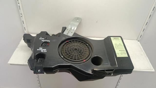 8P4035382D VAG