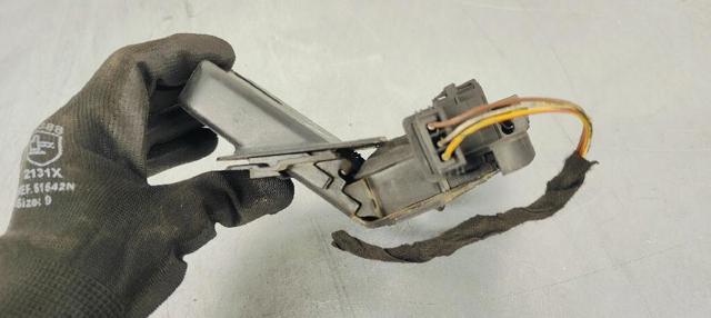 8P4827505B VAG Cerradura de tapa de maletero  disponible Ourense